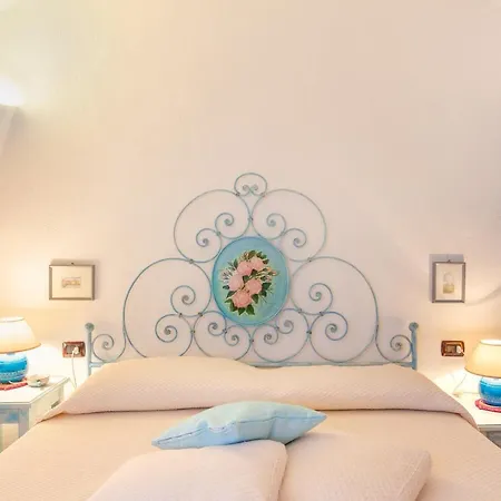 Sea View Trilocale F 아파트 *